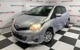 Toyota Vitz 1.0 CVT (69 л.с.) 2013